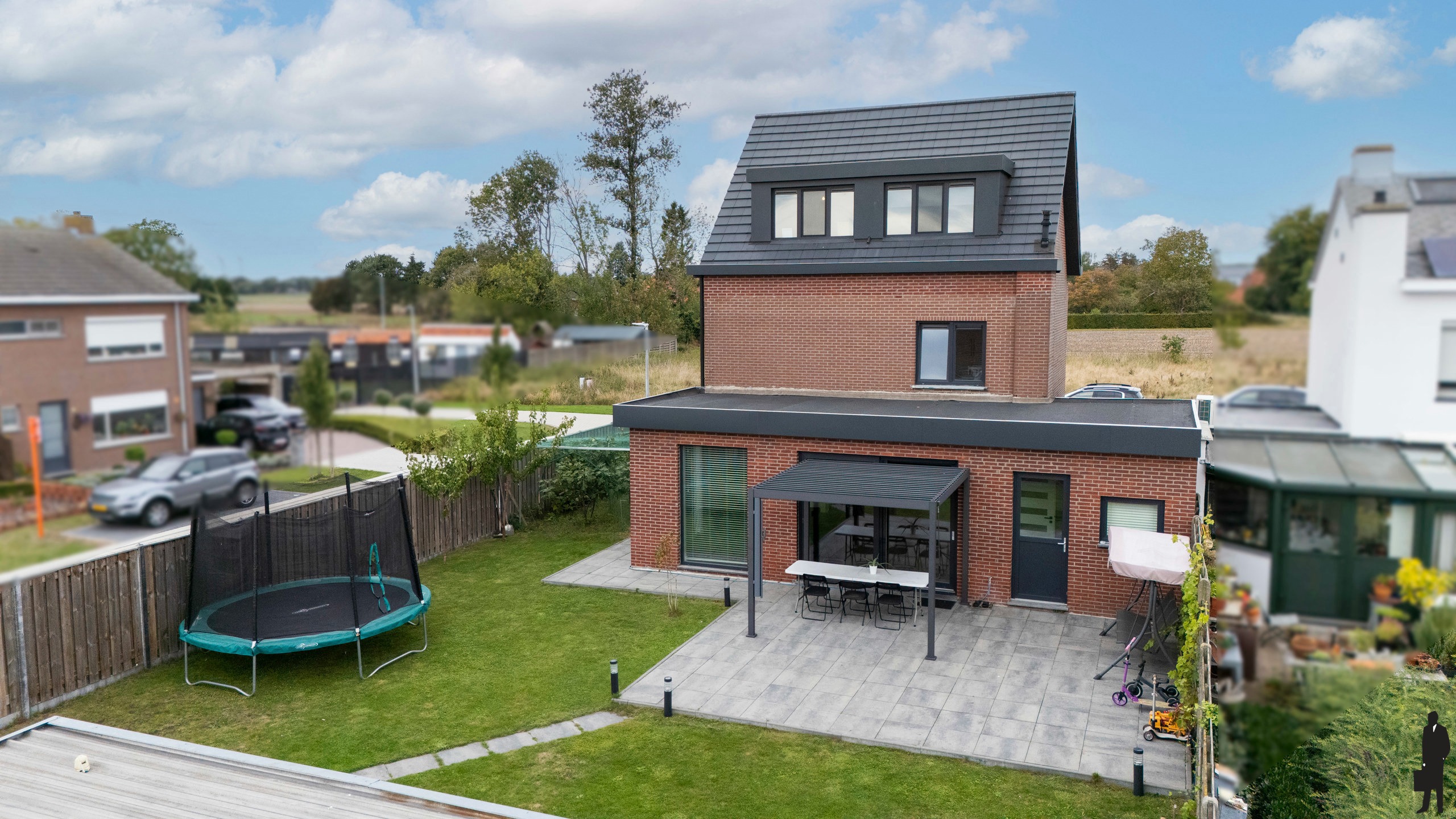 Gerenoveerde woning met 6 slaapkamers in Minderhout - foto 3