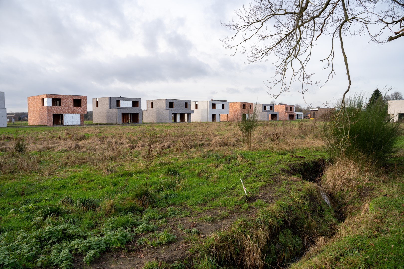 Bouwgronden voor open bebouwing in landelijke omgeving - photo 3