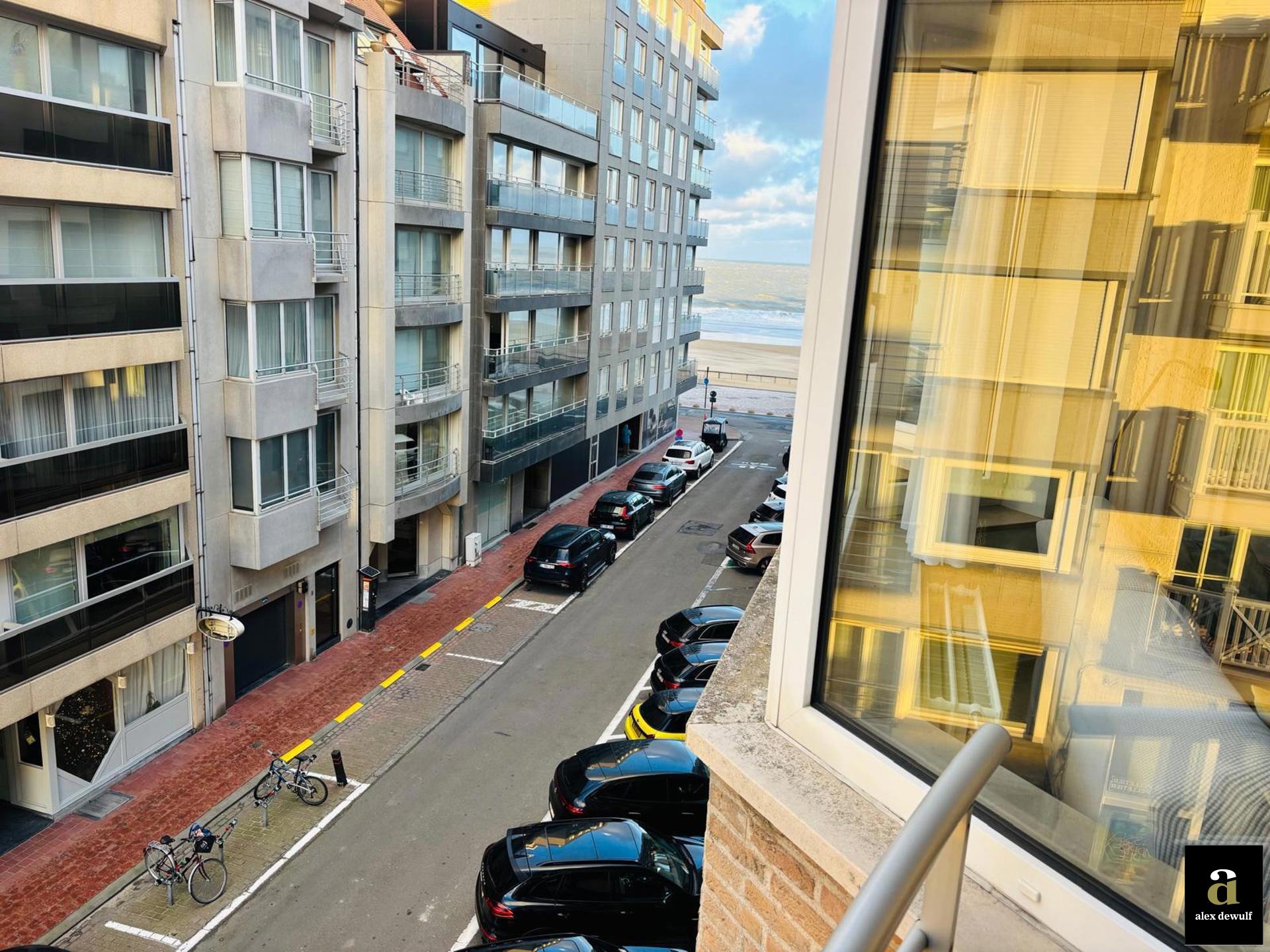 Gemeubeld appartement ter hoogte van het Driekhoeksplein. - foto 2