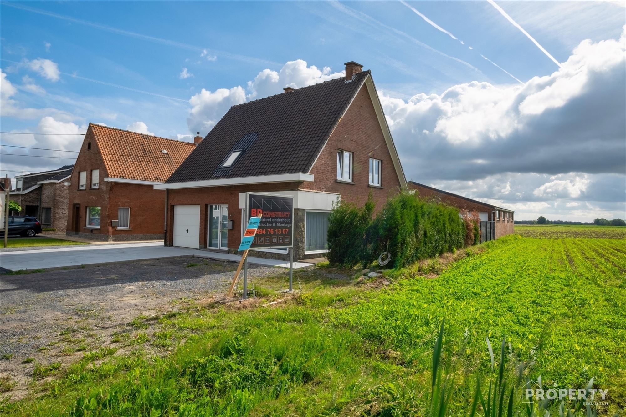 Woning met Loods - foto 1