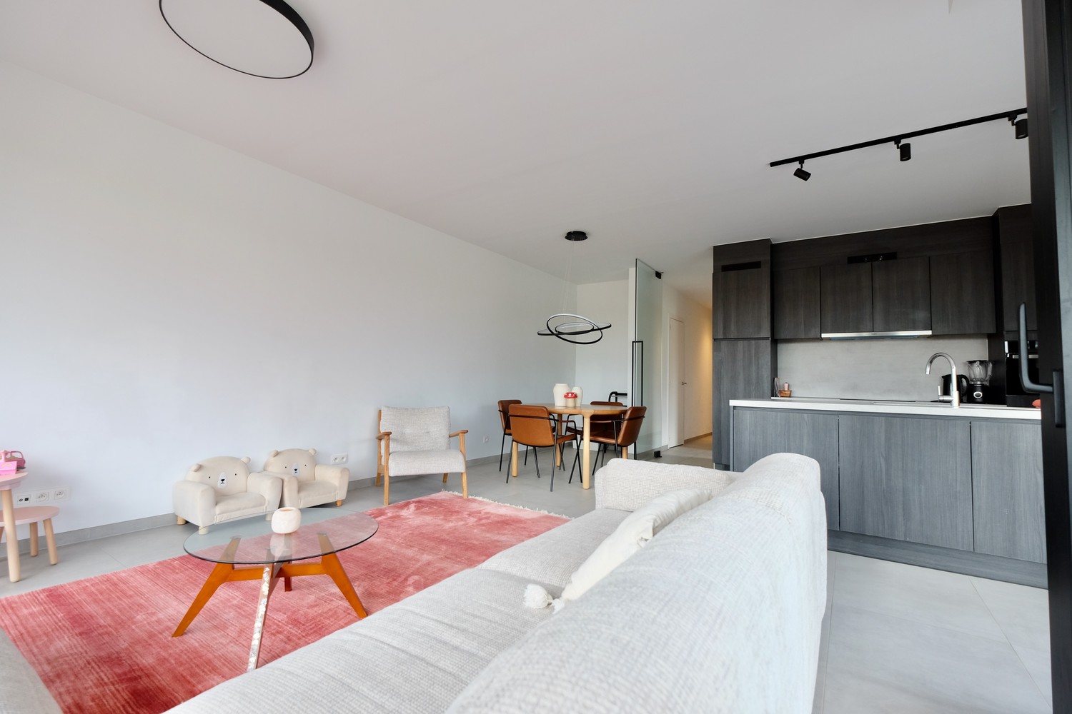 Nieuwbouw appartement TE HUUR - foto 2