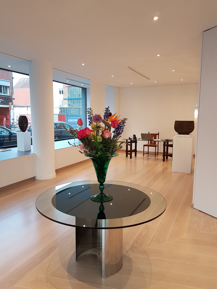 Uniek commercieel gelijkvloers op toplocatie - foto 4