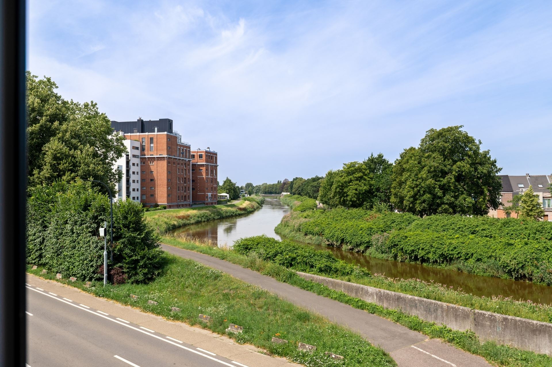Instapklare woning met uniek zicht op de Grote Nete en zonnige tuin - foto 3