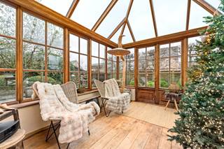 Te koop: ruime open bebouwing in het Hagewijkpark, Dendermonde, gelegen in een rustige, kindvriendelijke wijk met parken en voorzieningen in de...