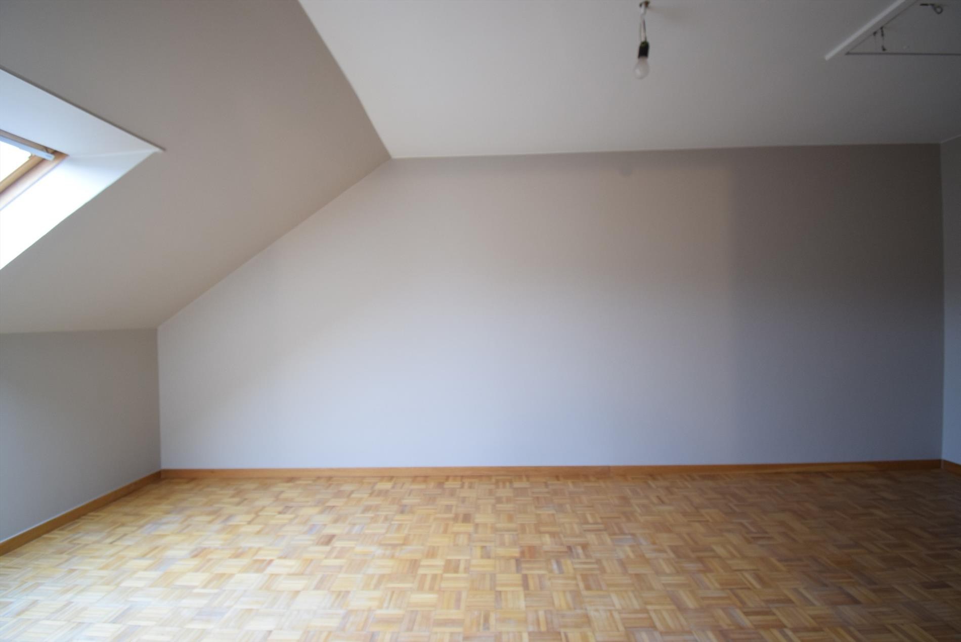 House for rent in Roeselare with 4 bedrooms - photo 5