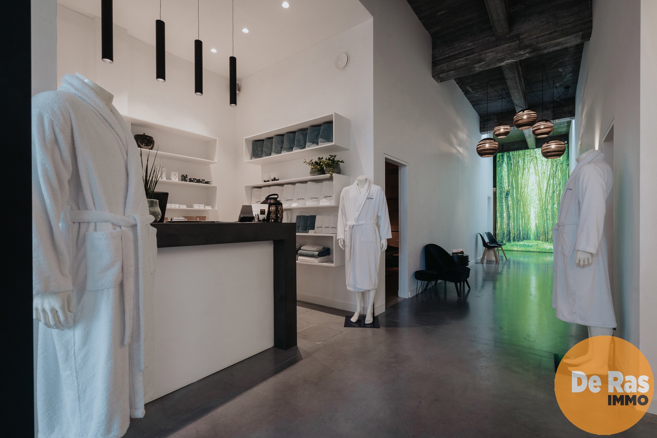 NIEUWERKERKEN – Commercieel pand met wellnessfaciliteiten - foto 4