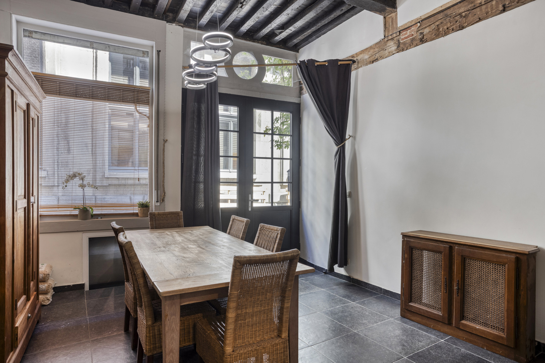 Historische stadswoning nabij het Conscienceplein. - foto 4