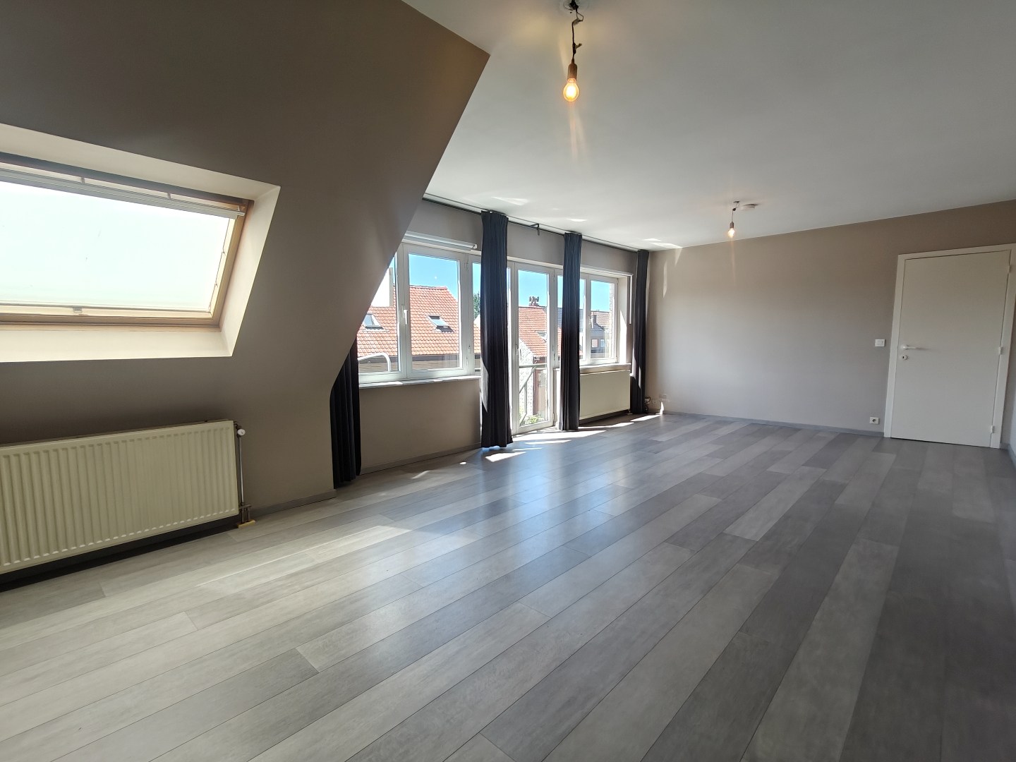 Appartement à louer à Saint-Nicolas avec 2 chambres - photo 3