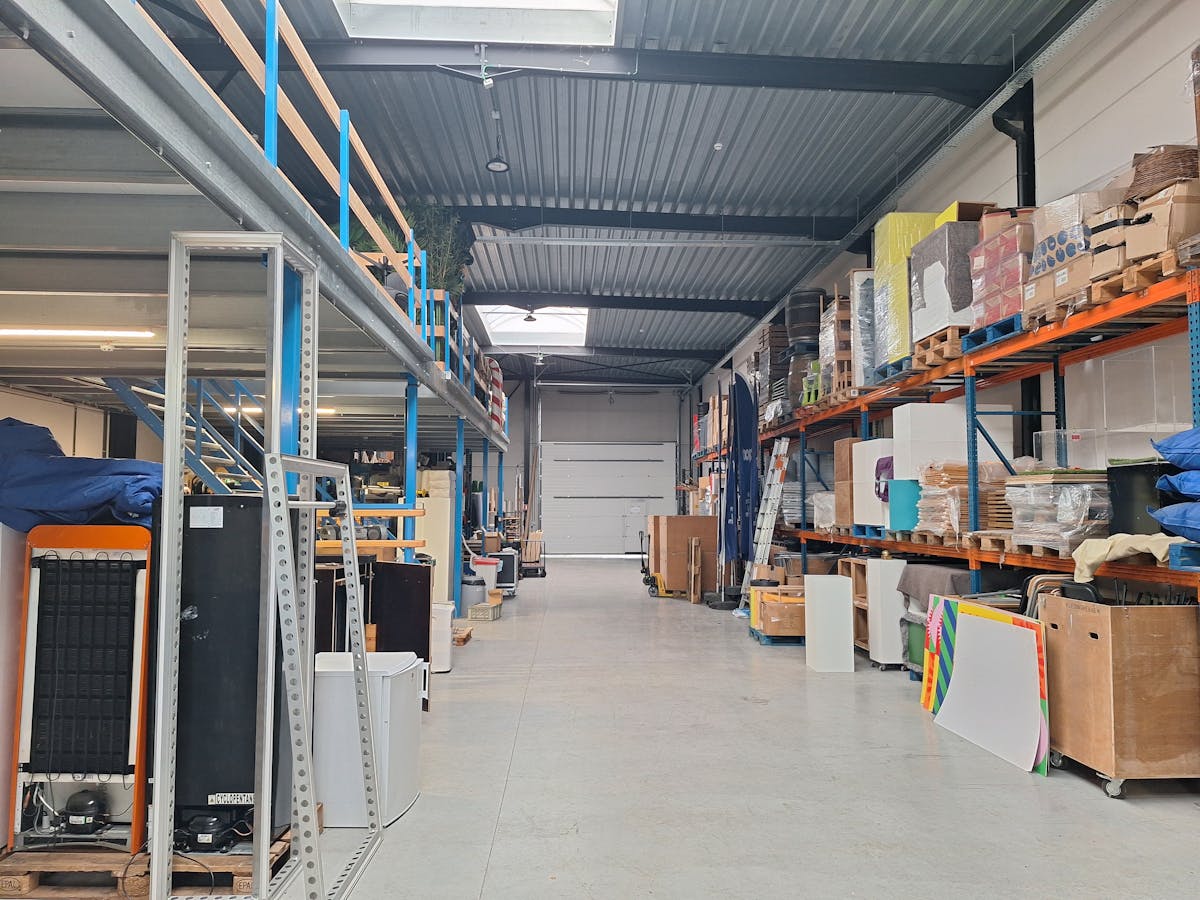 Recent magazijn van ca. 456m² te huur in Roeselare/Beveren - foto 5