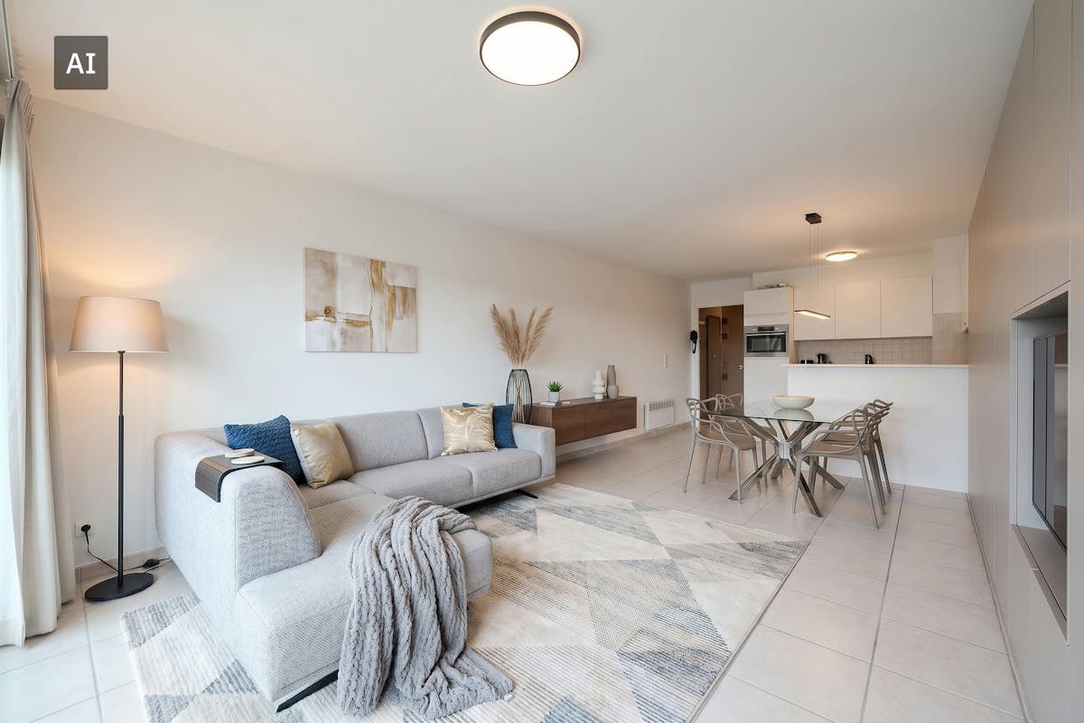 Ready to move in 2 bedroom apartment with side sea view! - photo 4