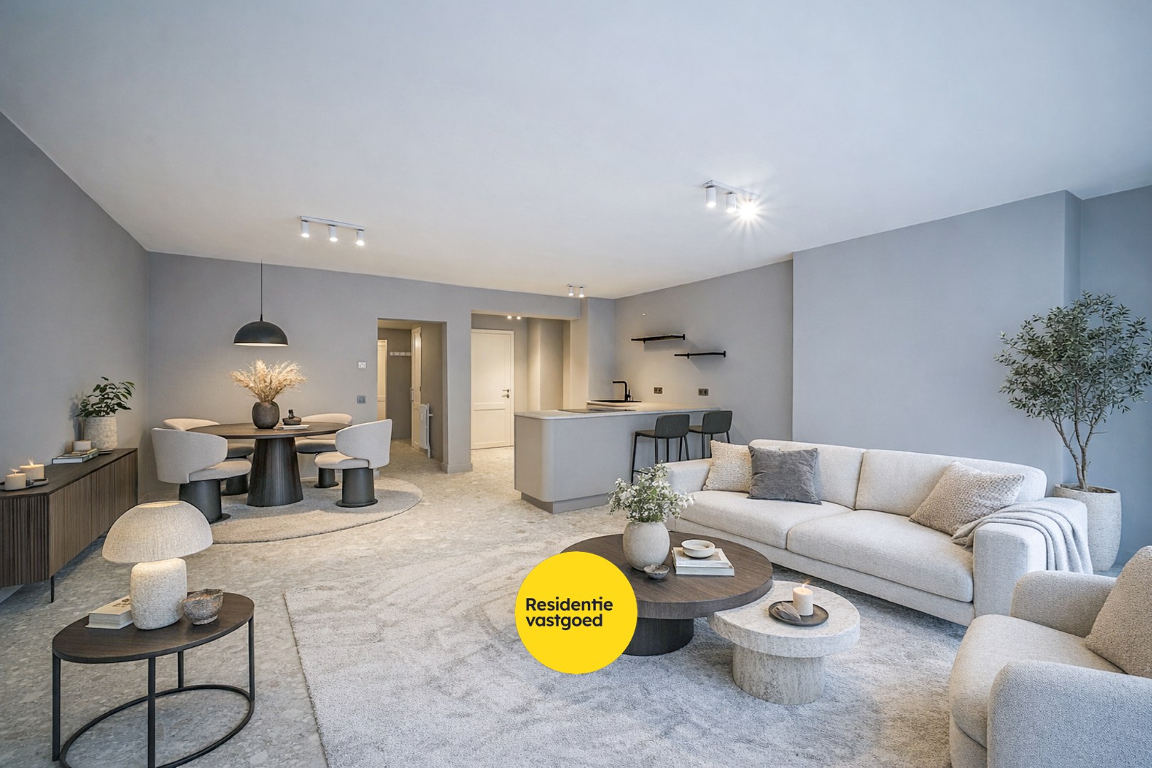 Gerenoveerd 2-slpk appartement met lift in Oostende - foto 2