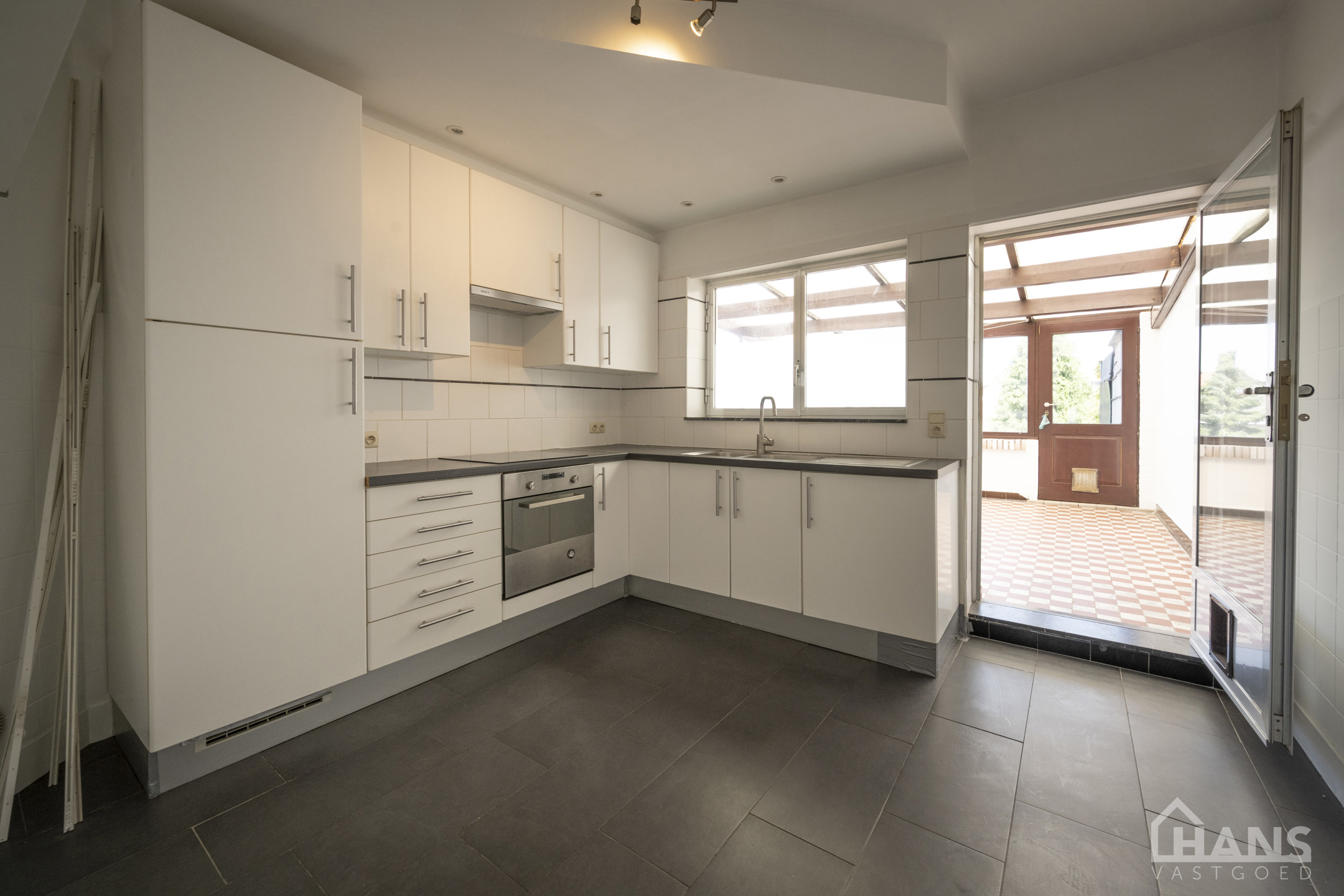 Tof, opgefrist appartement. - foto 5
