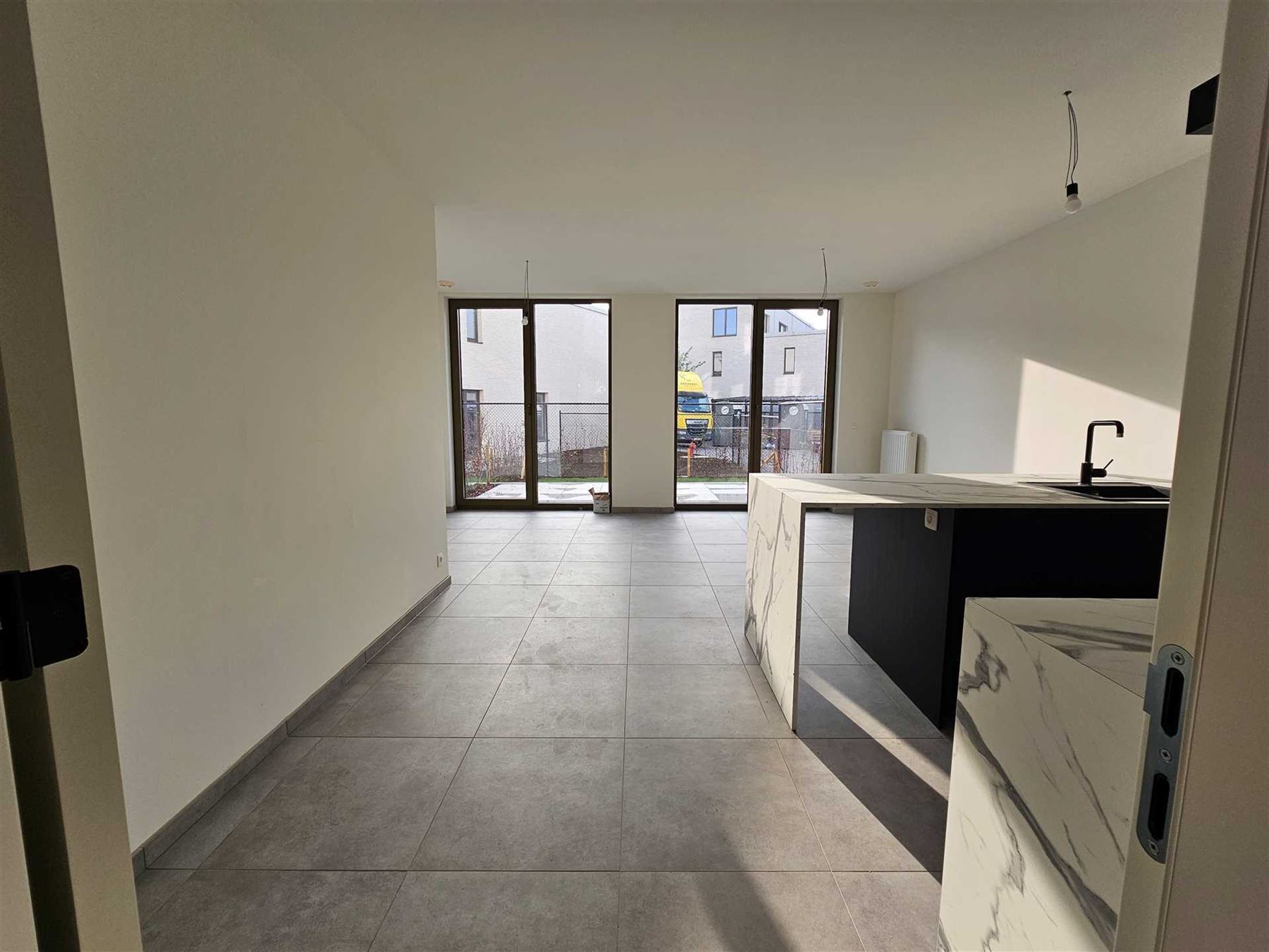 Apartment for rent in Berchem with 1 bedroom - photo 2