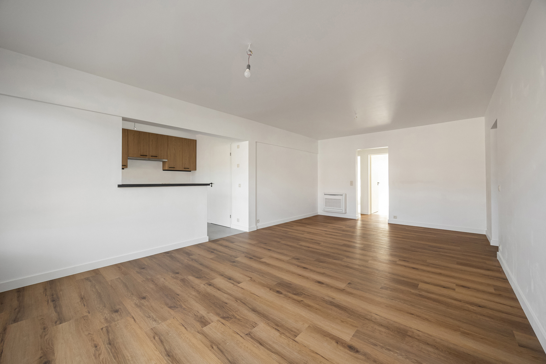 Gerenoveerd appartement met autostaanplaats - foto 4