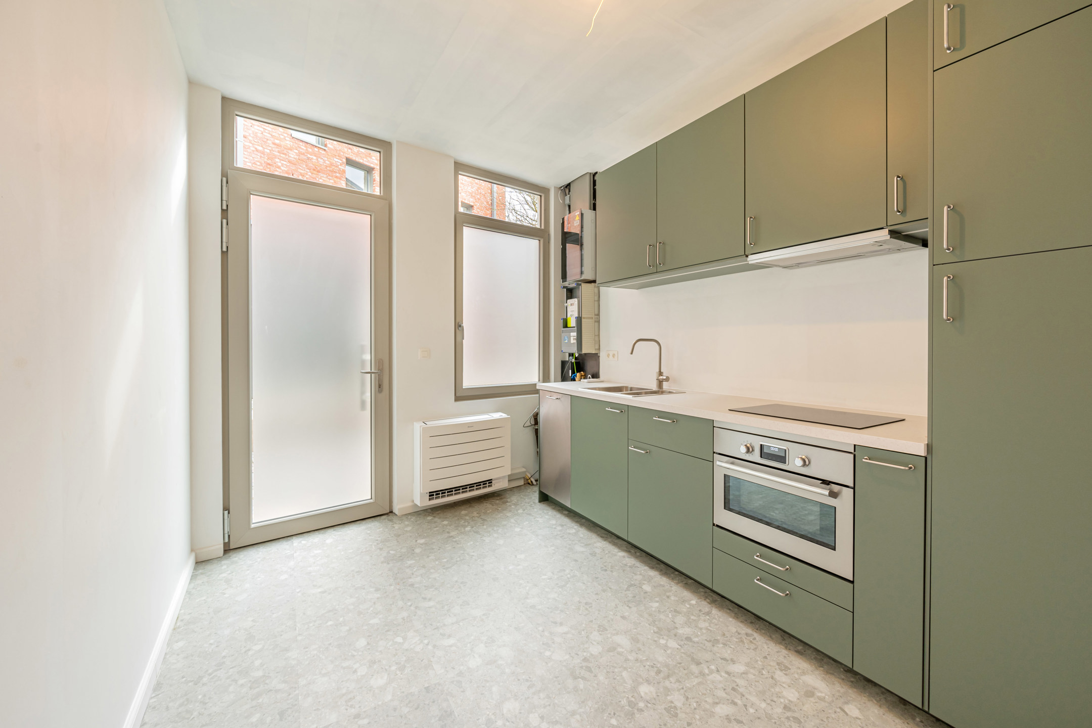 Gerenoveerde stadswoning met karakter in centrum Mechelen - foto 3