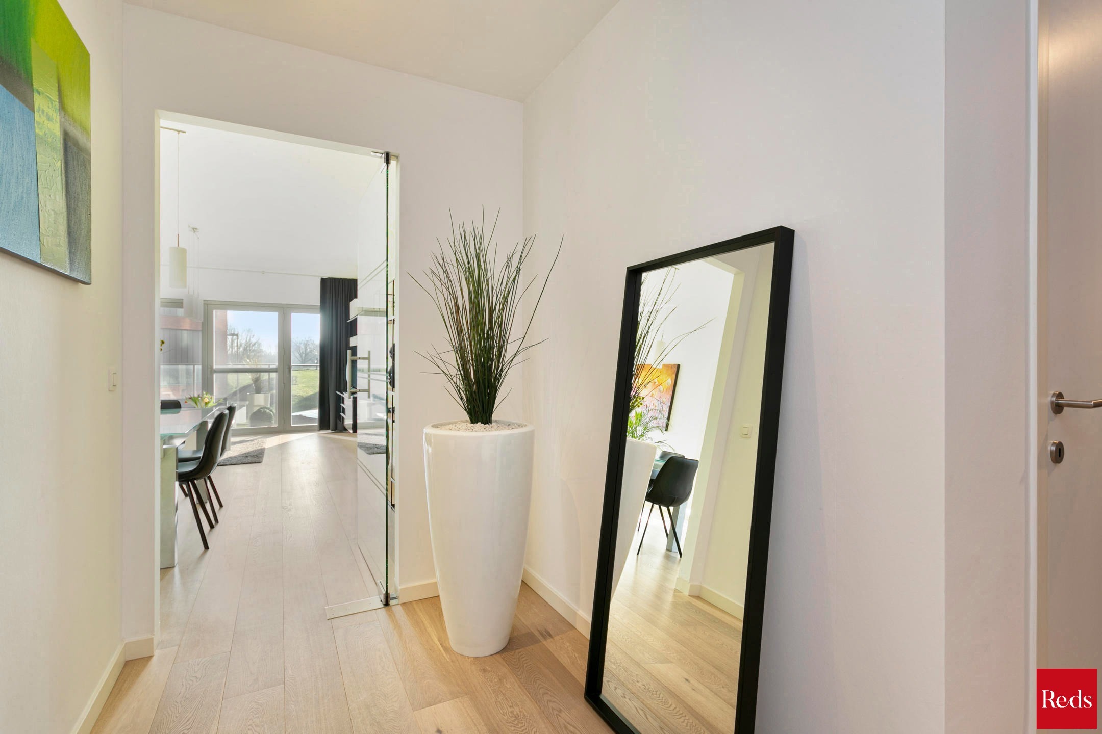 RECENT 2-SLAAPKAMER-APPARTEMENT OP MOOIE LOCATIE - foto 4