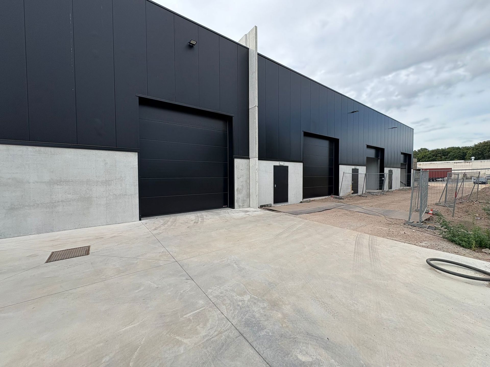Nieuwbouw KMO-unit 280m² te huur Buggenhout - foto 4