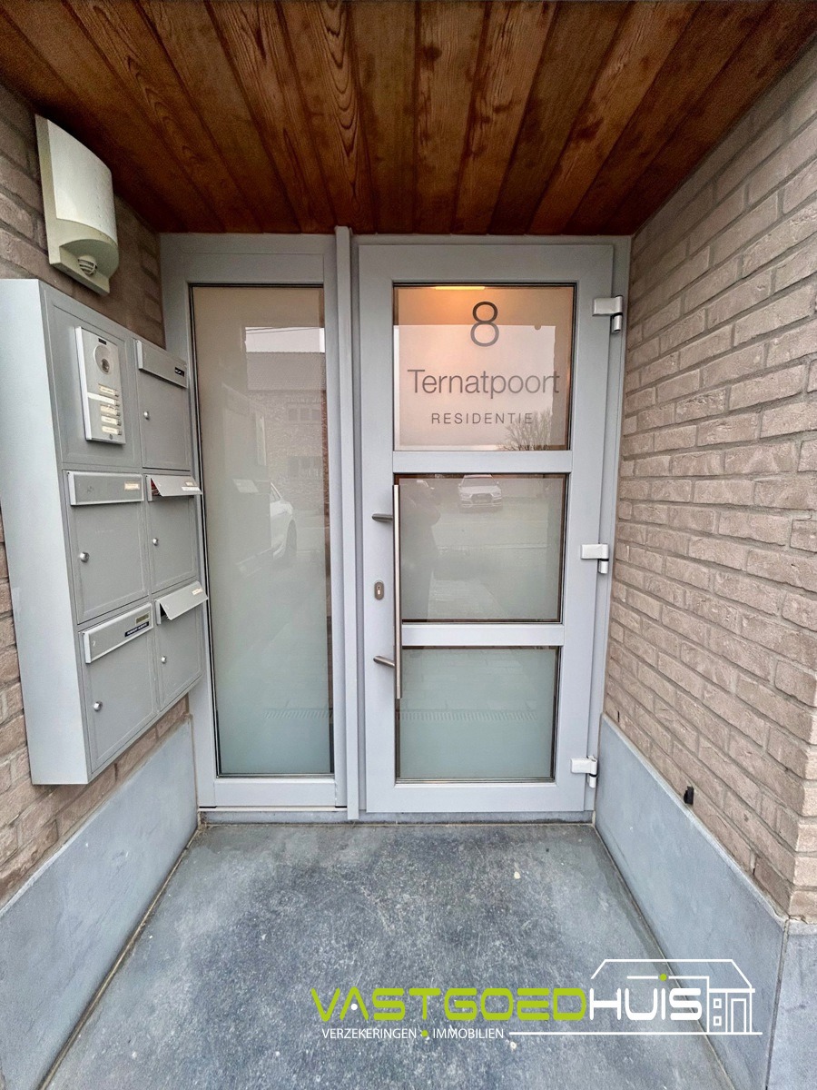 Hedendaags appartement met garage, terras en autostaanplaats - foto 2