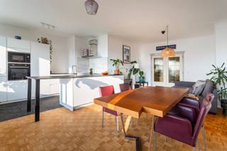 Fenomenale uitzichten over de skyline van de stad en de Scheldebocht met volledig zuidgeoriënteerd terras over de volledige breedte van...