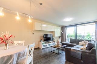Pour visiter veuillez faire votre demande via le lien suivant: https://mijnhuurprofiel.be/property/a7aec531-2f80-4587-8d9d-c325fe3fa91a