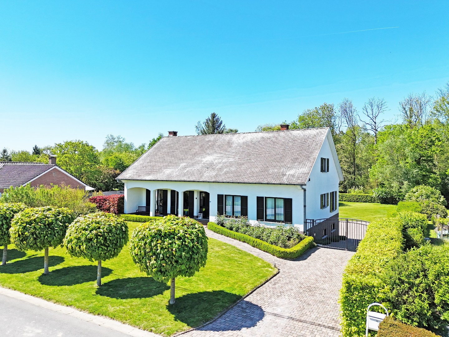 House for sale in Roosdaal with 3 bedrooms - photo 3