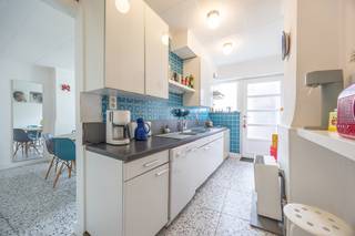  * Uitermate goed gelegen appartement op het 2e en 3e verdieping. * Pal in het centrum van Oostende * Op wandelafstand van de Zeedijk, strand,...