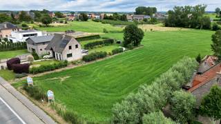 Voor een bezoek of meer info, bel 02 884 23 22 - Op een prachtige landelijke locatie in Gooik (Kester) bevindt zich dit unieke perceel...