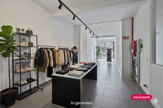 Dit ruime handelsgelijkvloers (96m²) bevindt zich op de Italiëlei te Antwerpen centrum met veel passage. Bovendien is er ook een vlotte...