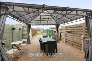 Deze gezellige rijwoning te Duffel-Oost werd doorheen de jaren goed onderhouden en is daardoor perfect instapklaar.De woning bestaat op het...