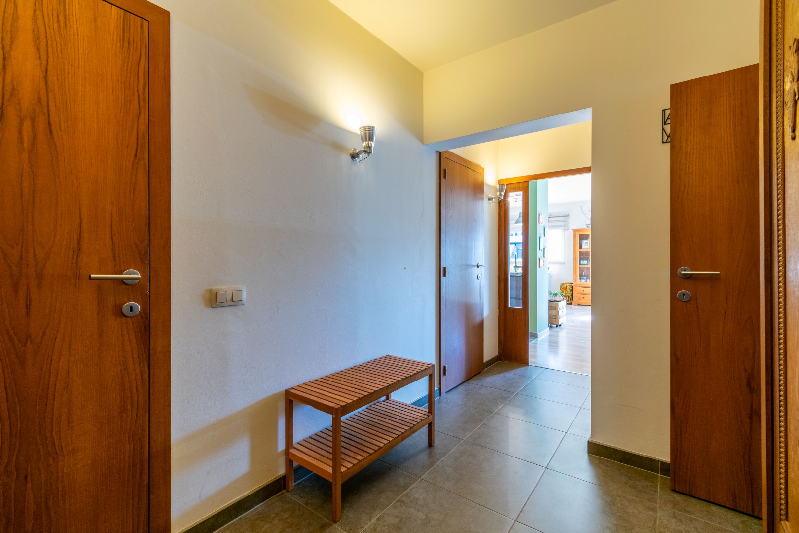 INSTAPKLAAR APP MET 2 SLAAPKAMERS, TERRAS & GARAGE! - foto 5