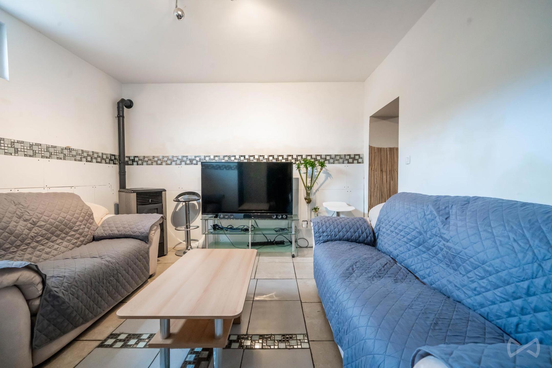 Maison à vendre à Erquelinnes avec 5 chambres - photo 5