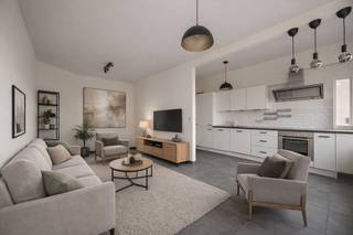 Bent u op zoek naar een instapklaar appartement op een absolute topligging? Dit zeer mooie en uitstekend gelegen dakappartement bevindt zich op de 4de verdieping van een verzorgd gebouw mét lift, op wandelafstand van Het Groen Kwartier en tal van winkels, horeca en openbaar vervoer.<br />Via de charmante en authentieke inkomhal, die toegang verleent tot alle ruimtes, komt u het appartement binnen. Meteen vallen de grote raampartijen in de leefruimte op, die zorgen voor een overvloed aan natuurlijk licht en een aangenaam zicht op de Gertrystraat.<br />De halfopen keuken is volledig geïnstalleerd met alle hedendaagse toestellen en sluit naadloos aan op de leefruimte. Ook hier geniet u van veel lichtinval, wat het geheel extra ruimtelijk en aangenaam maakt.<br />De ruime slaapkamer biedt voldoende plaats voor een groot bed en een kleerkast. Aansluitend bevindt zich de badkamer, uitgerust met een lavabomeubel, douche, toilet en aansluiting voor was- en droogmachine.<br />Daarnaast beschikt het appartement over een aparte kelderberging en een gemeenschappelijke fietsenberging.<br />Troeven:<br />Zeer gunstig EPC<br />Elektriciteit conform<br />Instapklaar<br />Verzorgd gebouw met lift<br />Absolute toplocatie<br />Ideaal als startersappartement of als interessante investering. Een unieke kans op een gegeerde locatie!<br /><br />Benieuwd naar meer? Neem contact op voor een bezichtiging via 0483 577 279  of mail naar zaka@wellimmo.net