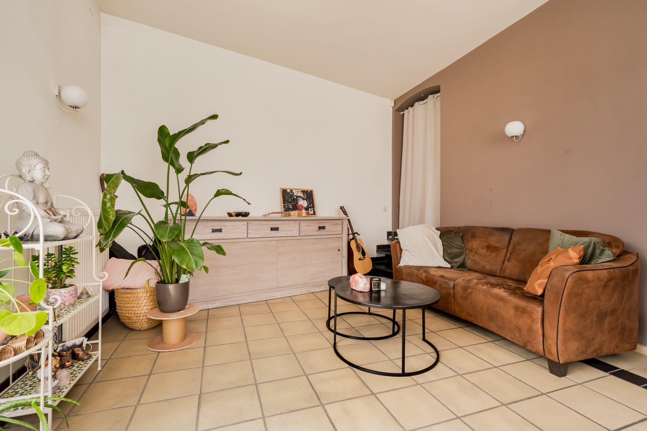Ruim twee slaapkamer appartement in herenwoning in Hingene centrum. - foto 5