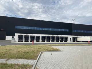 Deze logistieke campus bevindt zich in het North Sea Port-gebied: een uitzonderlijke ligging aan de R4 met rechtstreekse verbindingen met de E34...