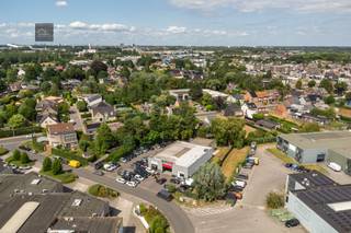 A vendre : bâtiment industriel polyvalent avec résidence Helststraat 53, AartselaarTravailler et vivre en un seul endroit, idéal pour les...