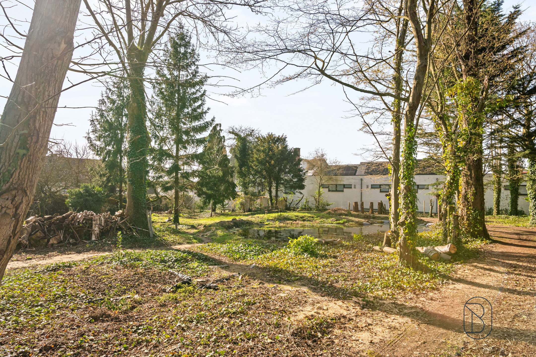 Charmant koetshuis met extra woonst en prachtige binnentuin. - foto 4