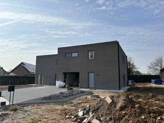 WICHELEN - Exclusieve nieuwbouwwoningInschrijven voor het geplande bezoekmoment kan via de website: www.immoderas.be/afspraak-instructiesDeze...