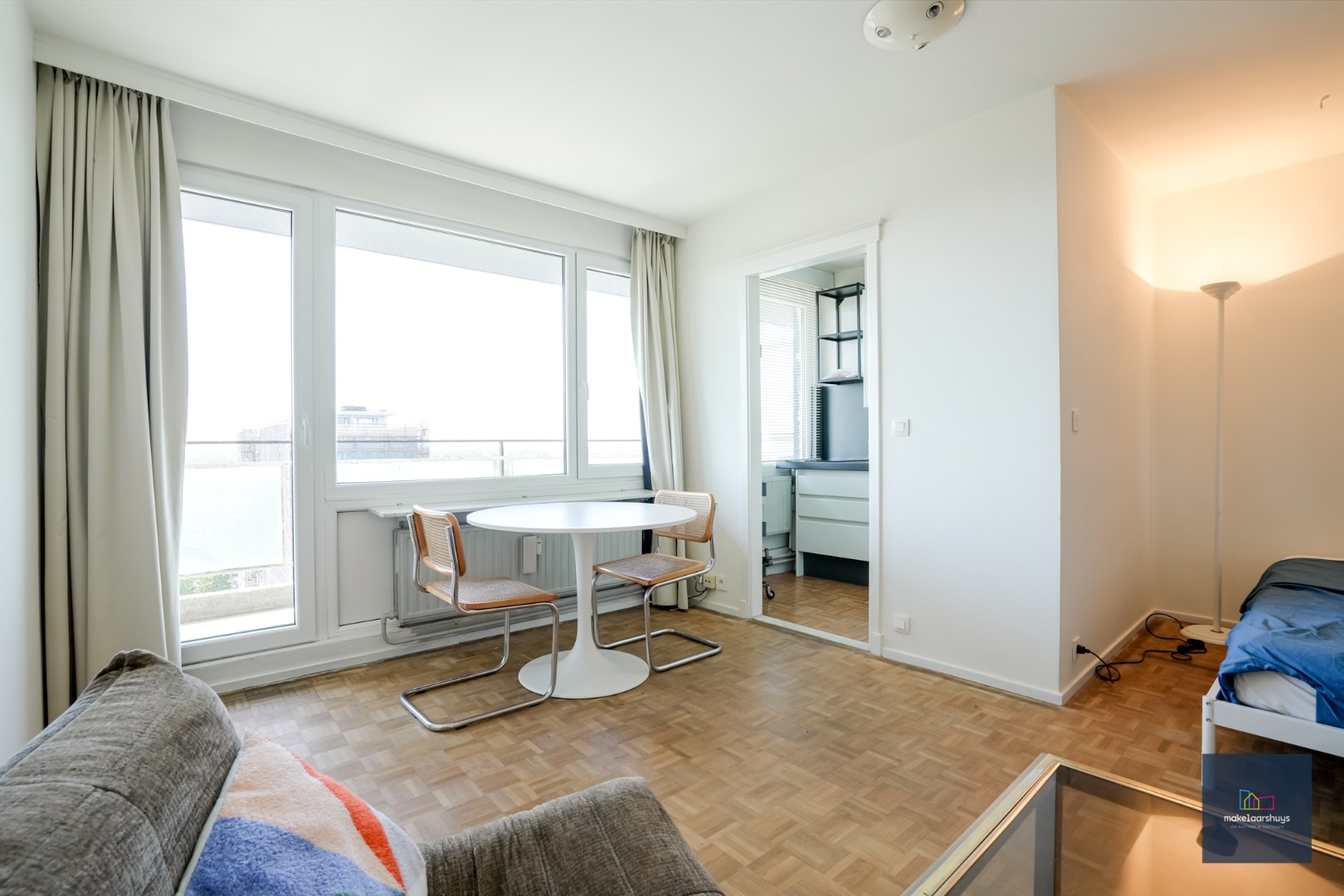 Topper ; instapklare studio met schitterend zicht - foto 3