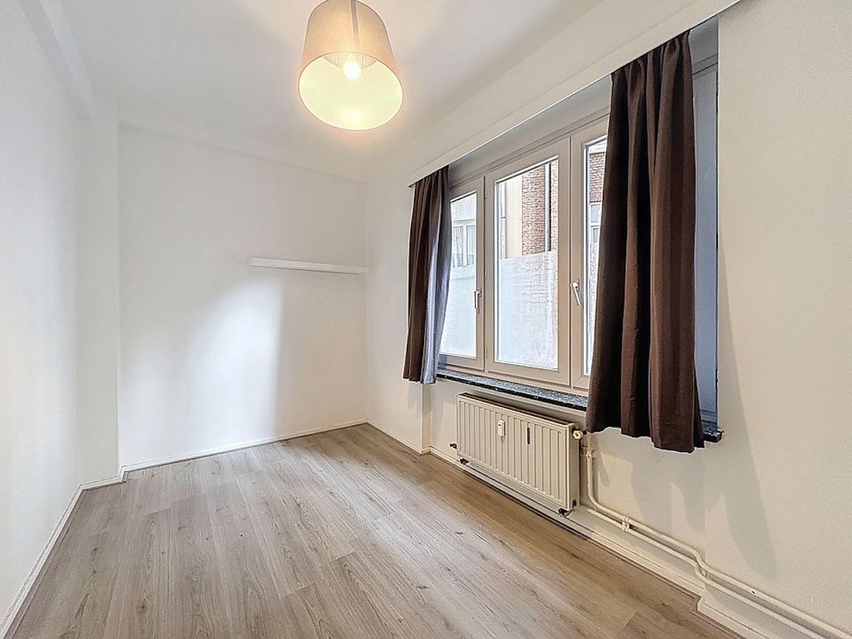 2-slaapkamer appartement te huur in de Expowijk in Antwerpen - foto 4