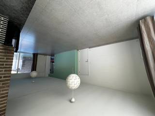 Deze uitstekend onderhouden woning, gelegen in een rustige en kindvriendelijke omgeving, biedt alles wat u nodig heeft voor een kwaliteitsvol...