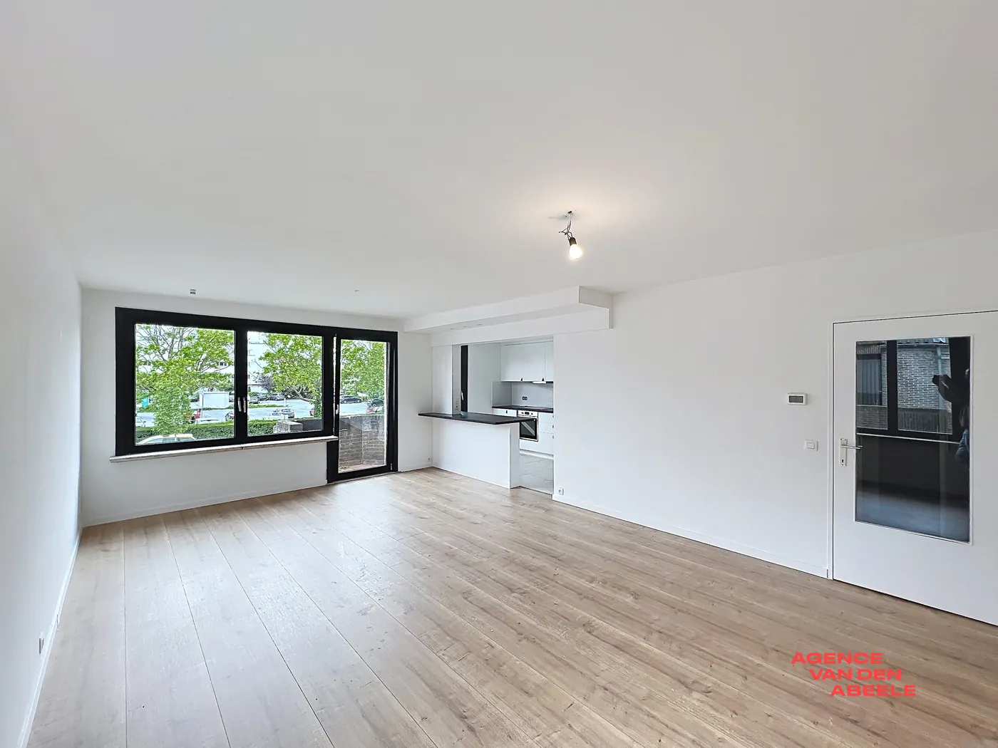 Apartment for sale in Bruges with 3 bedrooms - photo 2
