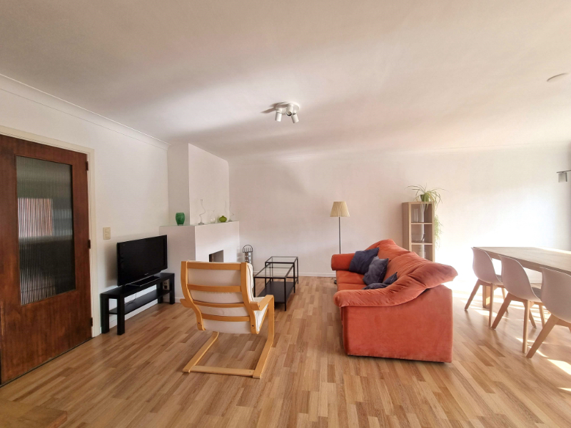 GEMEUBELD APPARTEMENT CENTRUM GENT MET GARAGE - foto 1