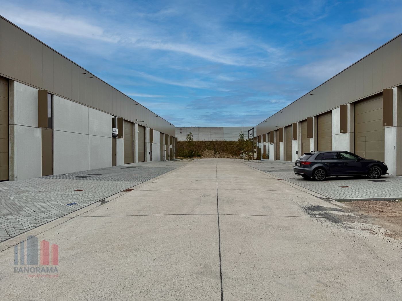 NIEUWBOUW LOODS VAN 1.155 M² MET KANTOOR VAN 356 M² TE KOOP - photo 2