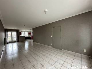 Ruim & Licht Appartement in het Hart van Diest.Bent u op zoek naar een instapklaar appartement op een toplocatie?Dit ruime appartement met twee...