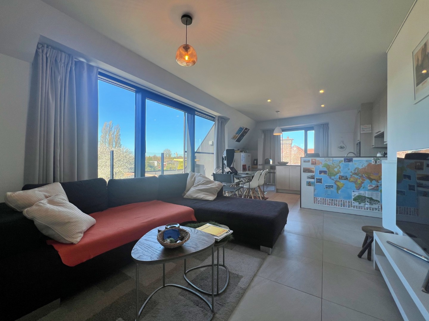 Recent 2-slaapkamer appartement met verschillende terrassen, een kelderberging en een parkeerplaats - foto 1