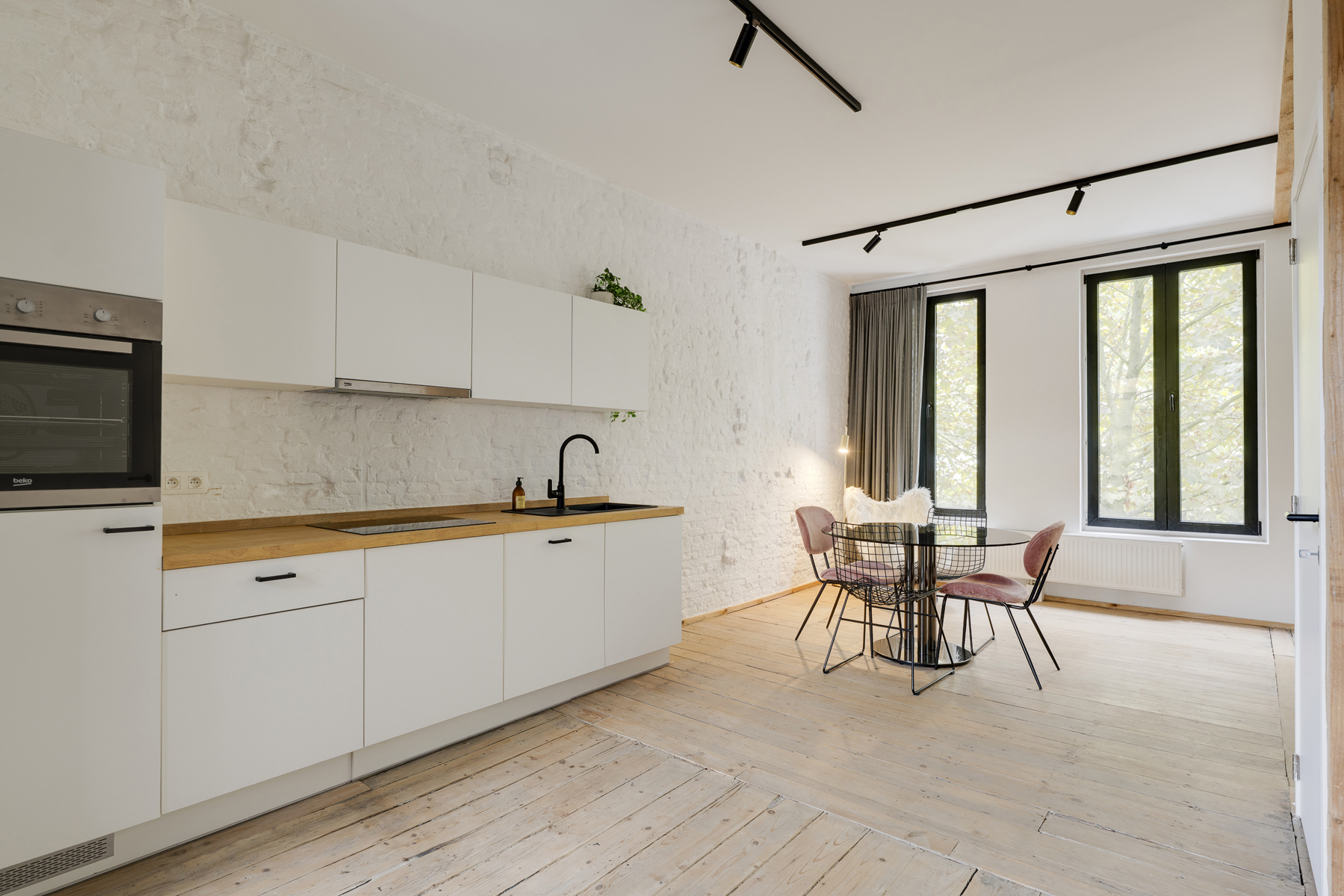 Bemeubelde cityloft met terras op het hippe Zuid - foto 2