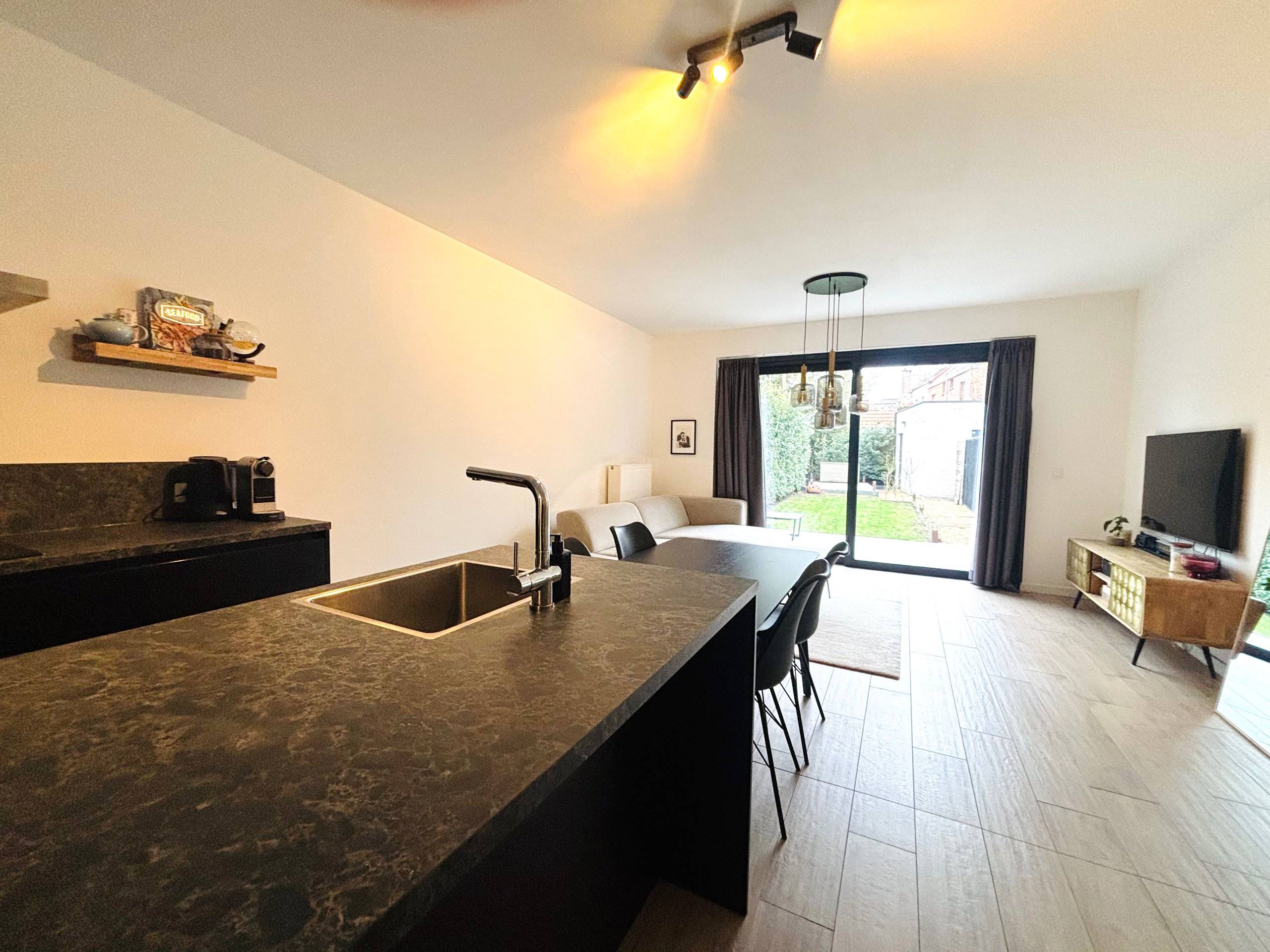 Appartement te koop in Ekeren met 1 slaapkamer - foto 4