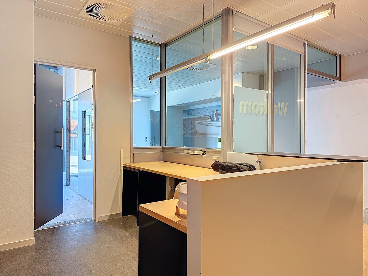 Handelsgelijkvloers te huur te Koksijde (Sint-Idesbald ) - foto 5