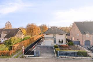 INSTAPKLARE, ENERGIEZUINIGE OPEN BEBOUWING MET TIJDLOZE ARCHITECTUUR OP 10A 5CA.Gelegen in het landelijke en charmante Liezele. Vlotte bereikbaarheid...