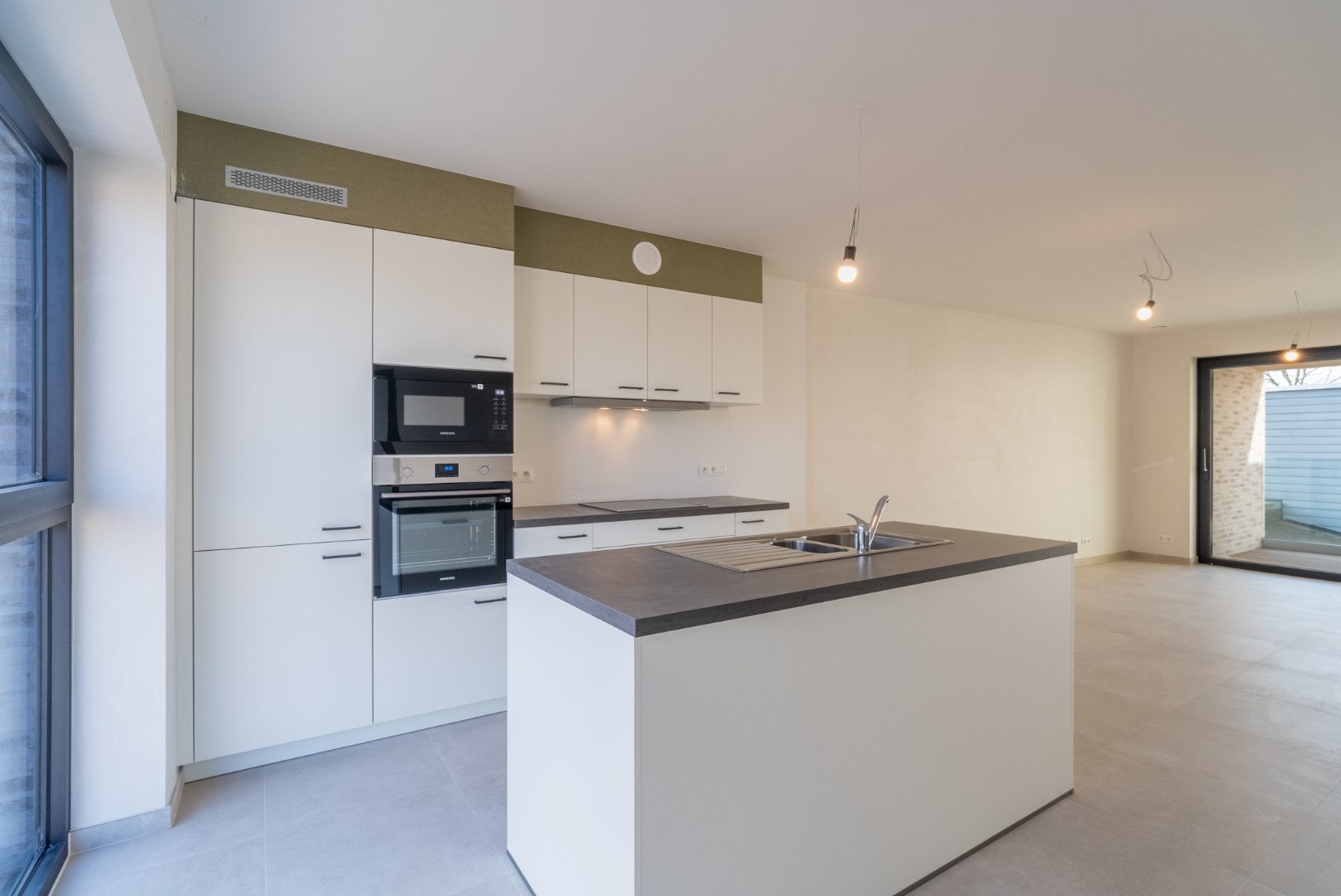 Energiezuinig nieuwbouwappartement met 1 slaapkamer en terras op de eerste verdieping, in Residentie Escautval. - foto 5